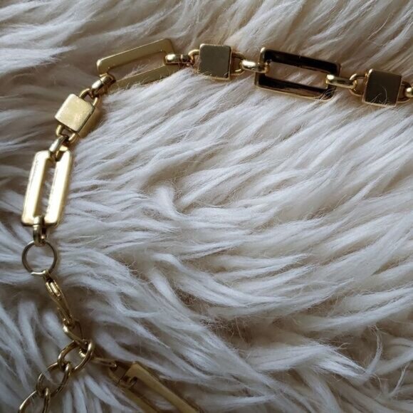VINTAGE gold geometrical waist belt 39 inches long main image 4